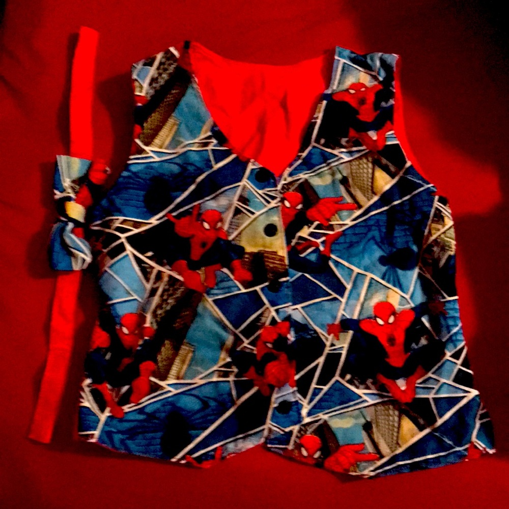 Kids “SpiderMan” vest and bow tie set.